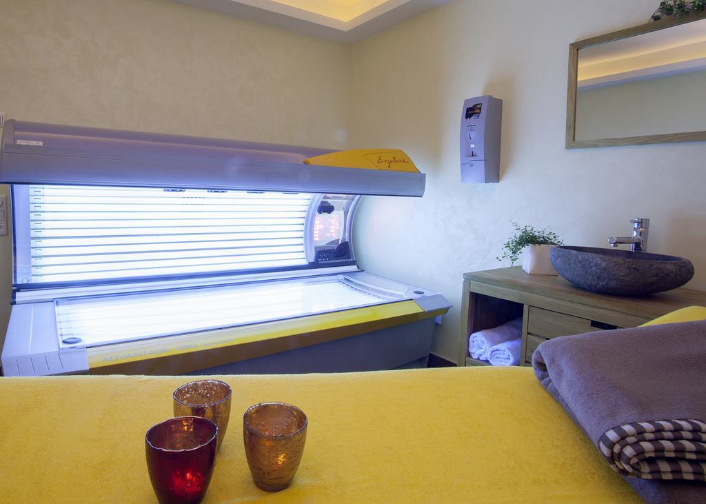 Hotel & Ferienappartements Edelweiss Виллинген Экстерьер фото