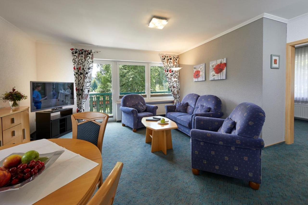 Hotel & Ferienappartements Edelweiss Виллинген Экстерьер фото